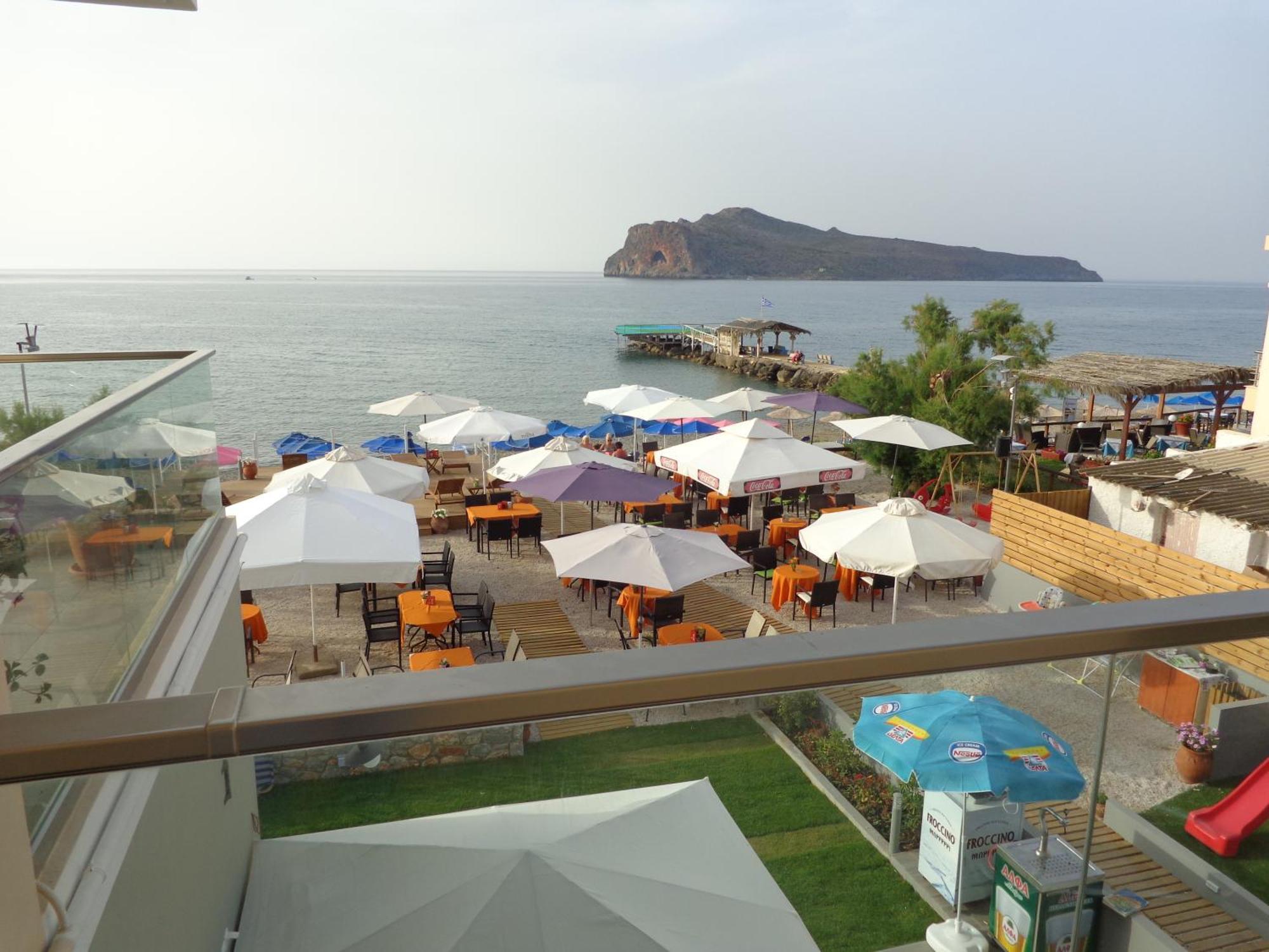 Litinakis Studios Sea View & Litinakis Studios Garden View 700 Meters Away Agia Marina Dış mekan fotoğraf